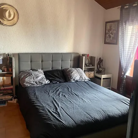 Les Penates Semesterbostad Giannuccio